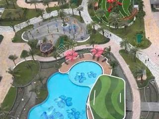 Chính chủ bán căn hộ góc 2pn+1 the tropical, vinhomes grand park, view đẹp, giá tốt