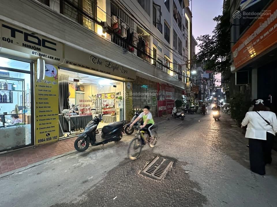 Bán đất tặng sổ tại kim giang  thanh liệt
chỉ hơn 11 tỷ sở hũu ngay lô đấy vuông vắn rộng gần 80m2