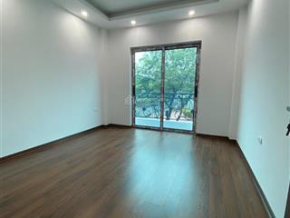 Cc bán gấp lô 83m (tặng nhà c4) tại phúc cầu,sổ vuông,ôtô vào nhà,giáp đồng mai,15p đi tt hà đông