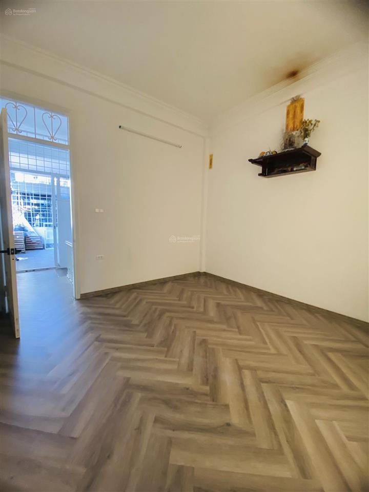 Phân lô chiến thắng văn quán hà đông 46m, 5 t, mt 4m, 15,x tỷ( x bé xíu)ngõ ôtô tránh 2 thoáng