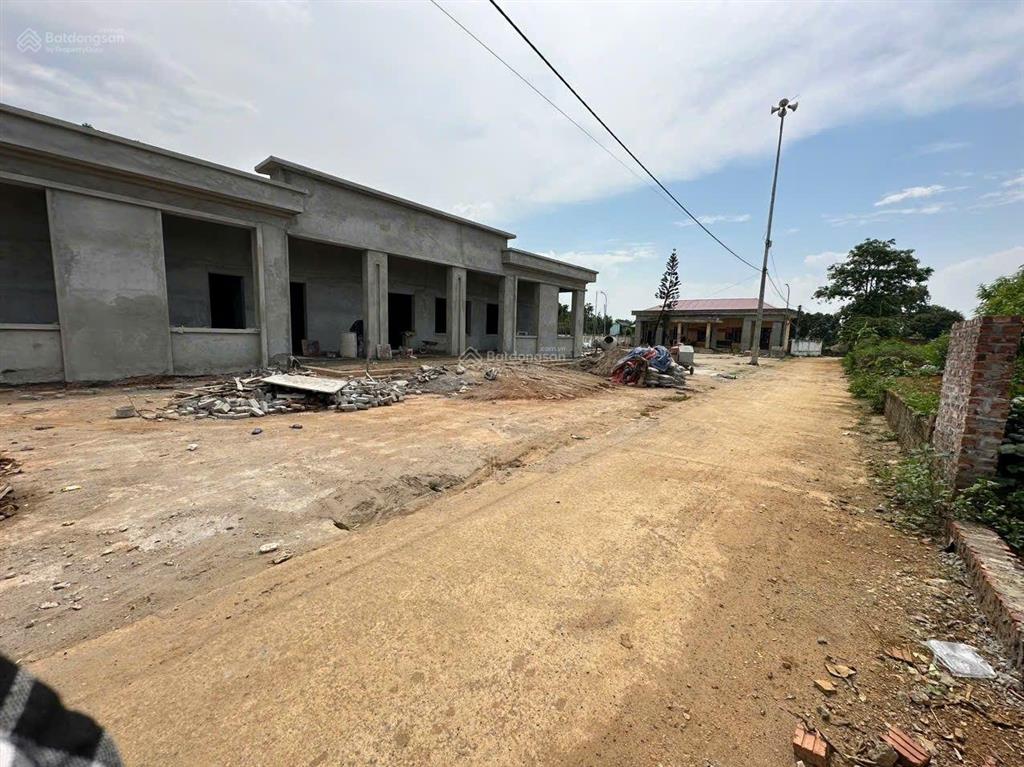 Đất nền tại xã phú cát, quốc oai, hà nội giá ưu đãi 5,6 tỷ, 200m2