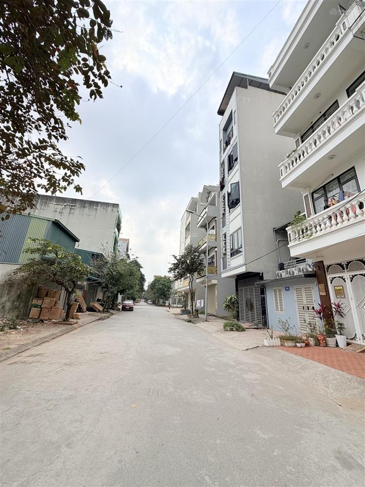 Bán đất đấu giá phú lương hà đông 50m2  mt 5m  phân lô vỉa hè ô tô tránh đỗ  khu vực tiềm năng