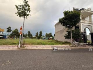 Chính chủ cần bán gấp lô đất 80m2 giá 650tr ngay tân định bến cát , sẵn thổ cư xây dựng kd