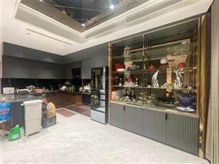 Bán nhà mặt phố nghĩa đô hoàng quốc việt , cầu giấy 80m2 mặt tiền 6.5m xây được lên 9 tầng