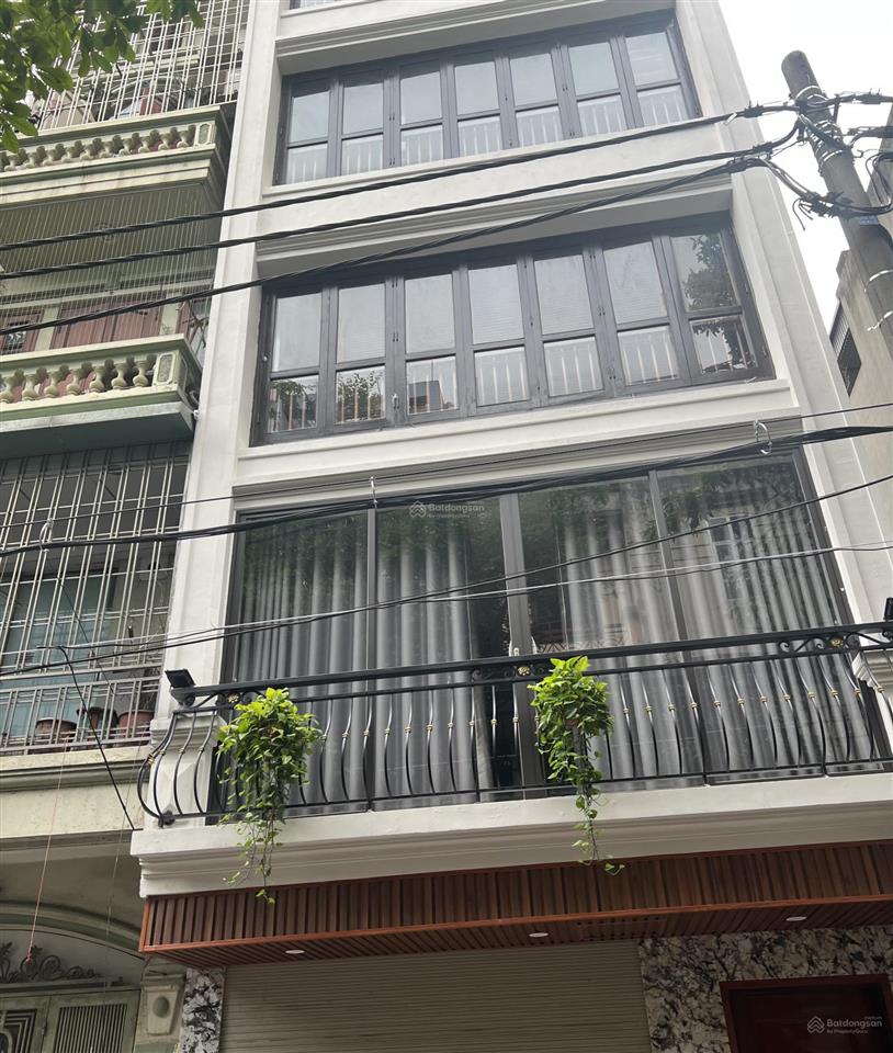 Hàng cực độc nhà phân lô đường lớn mễ trì, 23,999 tỷ, 55m2 5 tầng mặt tiền 4.2m vỉa hè 2 bên