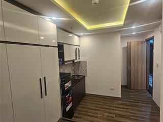 Bán mọi giá  68m2 căn hộ 3 ngủ trung hòa nhân chính mặt đường lê văn lương