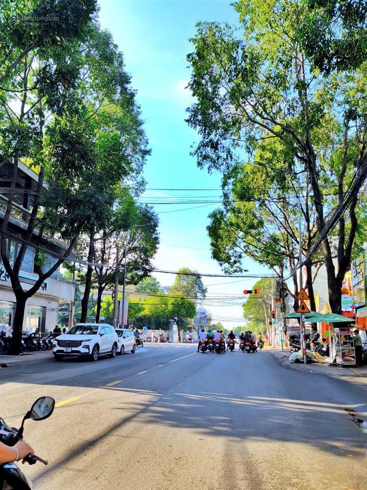 Bán gấp đất mặt tiền đường d4 khu d2d biên hòa chỉ 7.5tỷ