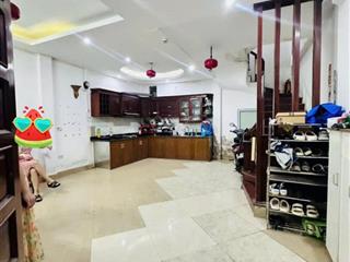 Bán nhà doãn kế thiện, cầu giấy dt 40m2 x 5 tầng. gần đường lớn ô tô.  0966 711 ***