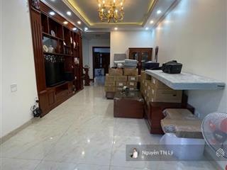 Chính chủ bán btlk phùng khoang ôtô tránh thang máy nội thất gỗ lim (itl305065)