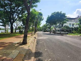 Bán căn góc 2 mặt tiềnbiệt thự ven sông  đường nguyễn văn linh  đối diện trường rmit  quận 7
