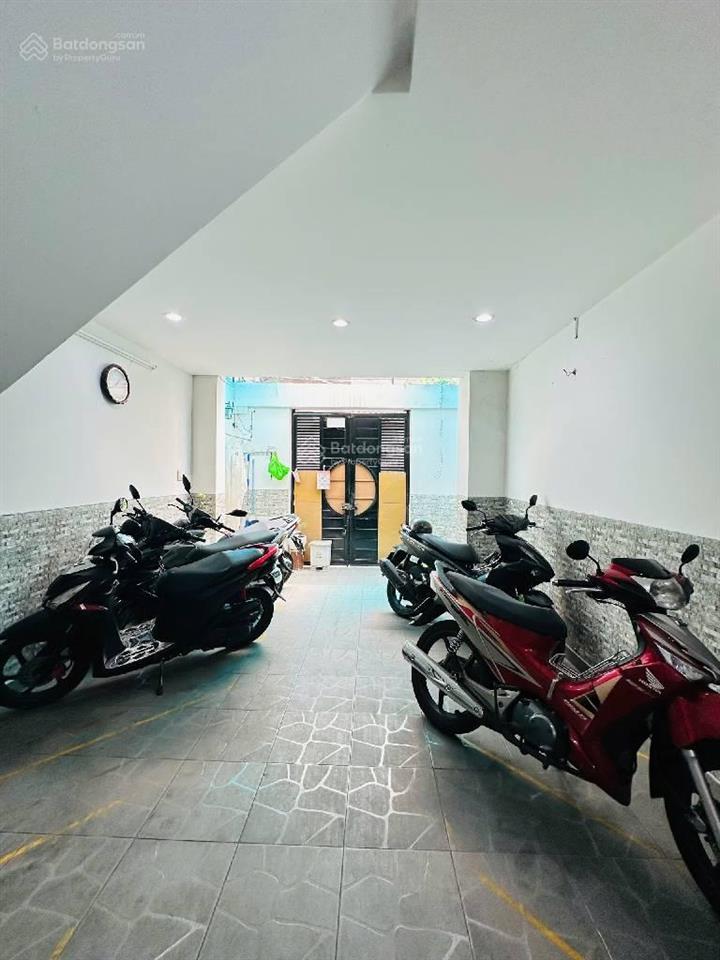 Giảm gấp 500tr. bán nhà 4 tầng, ngang đẹp 4m5, kdc bùi minh trực, quận 8