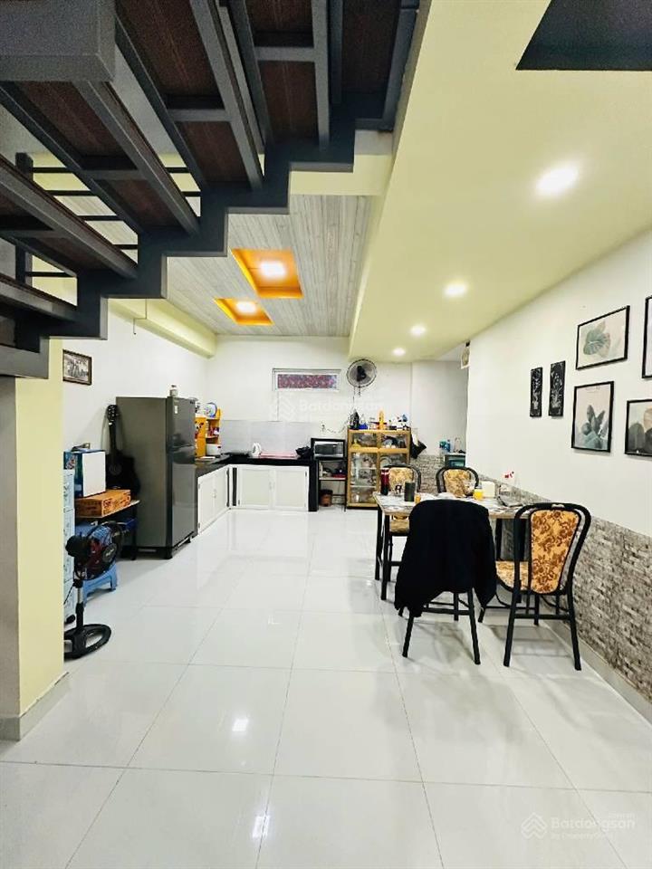 Giảm gấp 500tr. bán nhà 4 tầng, ngang đẹp 4m5, kdc bùi minh trực, quận 8