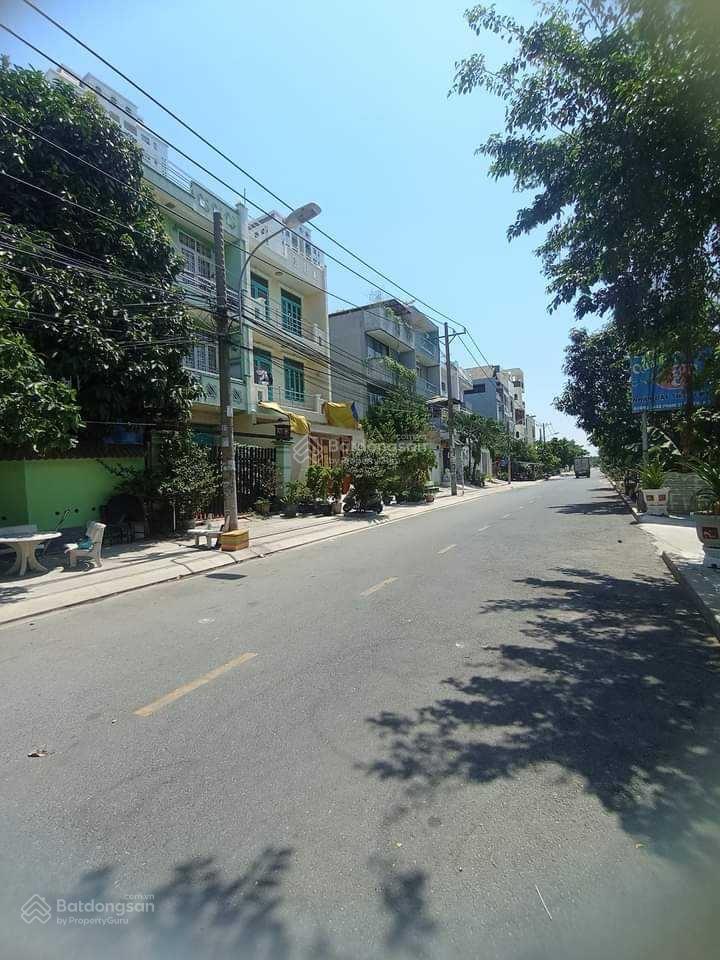 Gấp rẻ 2 tỷ. bán nhà mặt tiền ngang khủng 8m x 30m, xây mới cao 4 tầng, đường phạm thế hiển, quận 8