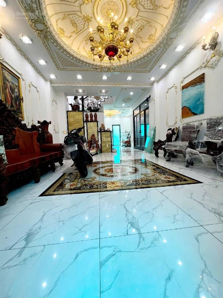 (giảm 2 tỷ) cần bán gấp nhà mặt tiền đường ba đình, ngang bề thế  thương lượng chính chủ, quận 8