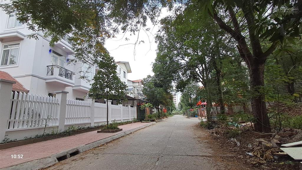 Biệt thự sân vườn, đồng xép, hoàn sơn, tiên du, bắc ninh 230m2, 3 tầng, full nội thất