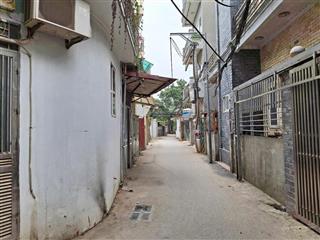 Cần bán đất xen kẹt ngọc trục đại mỗ.