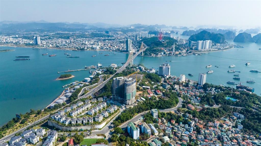 Bán gấp biệt thự 300m2, 27 tỷ tại phoenix legend ha long bay, bãi cháy, hạ long, quảng ninh