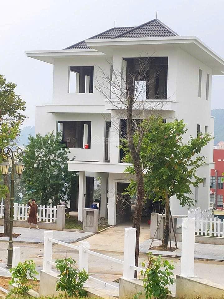 Bán gấp biệt thự 300m2, 27 tỷ tại phoenix legend ha long bay, bãi cháy, hạ long, quảng ninh