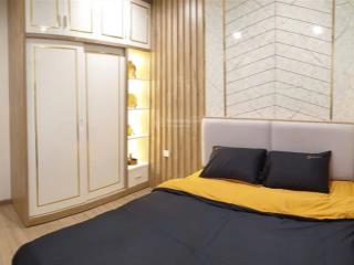 Siêu rẻ kẹt tiền bán nhanh 3pn, 82m2, tặng full nội thất luxury, giá chỉ 3ty550