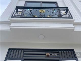Cực rẻ 2,85 tỷ sẵn nhà ở luôn. ô tô đỗ sát nhà. gần bến xe yên nghĩa hà đông