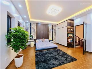 Bán nhà mới siêu đẹp  trung tâm phố kim mã  ba đình.
+ 45m2  5 tầng  giá 9 tỷ . 0902 193 ***.