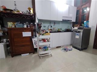 Bán nhà phố đội cấn  ba đình 55m2  3 tầng  giá 14,5 tỷ ( có tl).   0902 193 ***.
+ mô tả