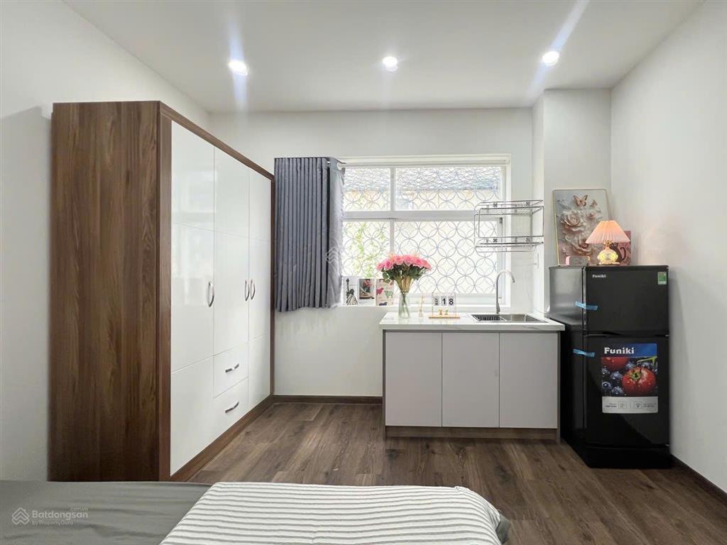 Cho thuê căn hộ 1pn/studio tại quận 7 gần rmit, lotte, tdtu | full nội thất | ban công cửa sổ trời