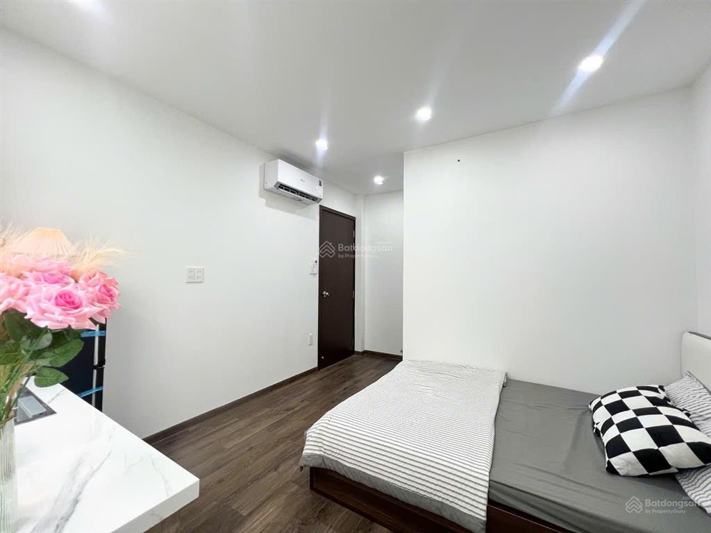 Cho thuê căn hộ 1pn/studio tại quận 7 gần rmit, lotte, tdtu | full nội thất | ban công cửa sổ trời
