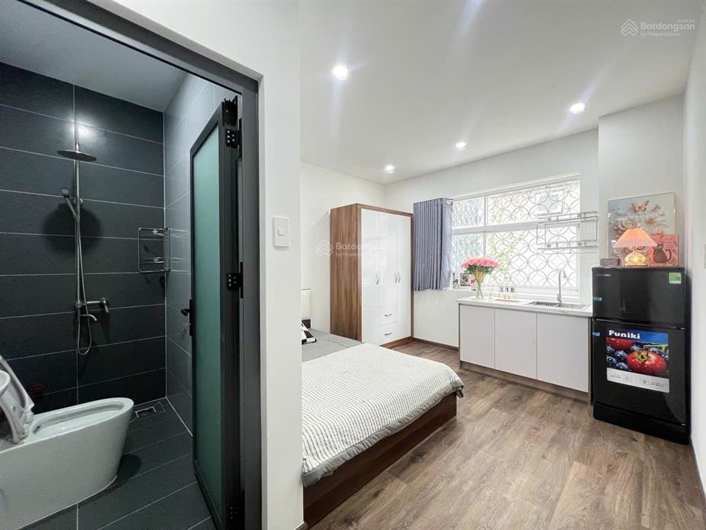 Cho thuê căn hộ 1pn/studio tại quận 7 gần rmit, lotte, tdtu | full nội thất | ban công cửa sổ trời