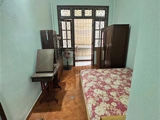 Rẻ  hiếm  nhà phố tây sơn  trung tâm q. đống đa  oto đỗ cửa