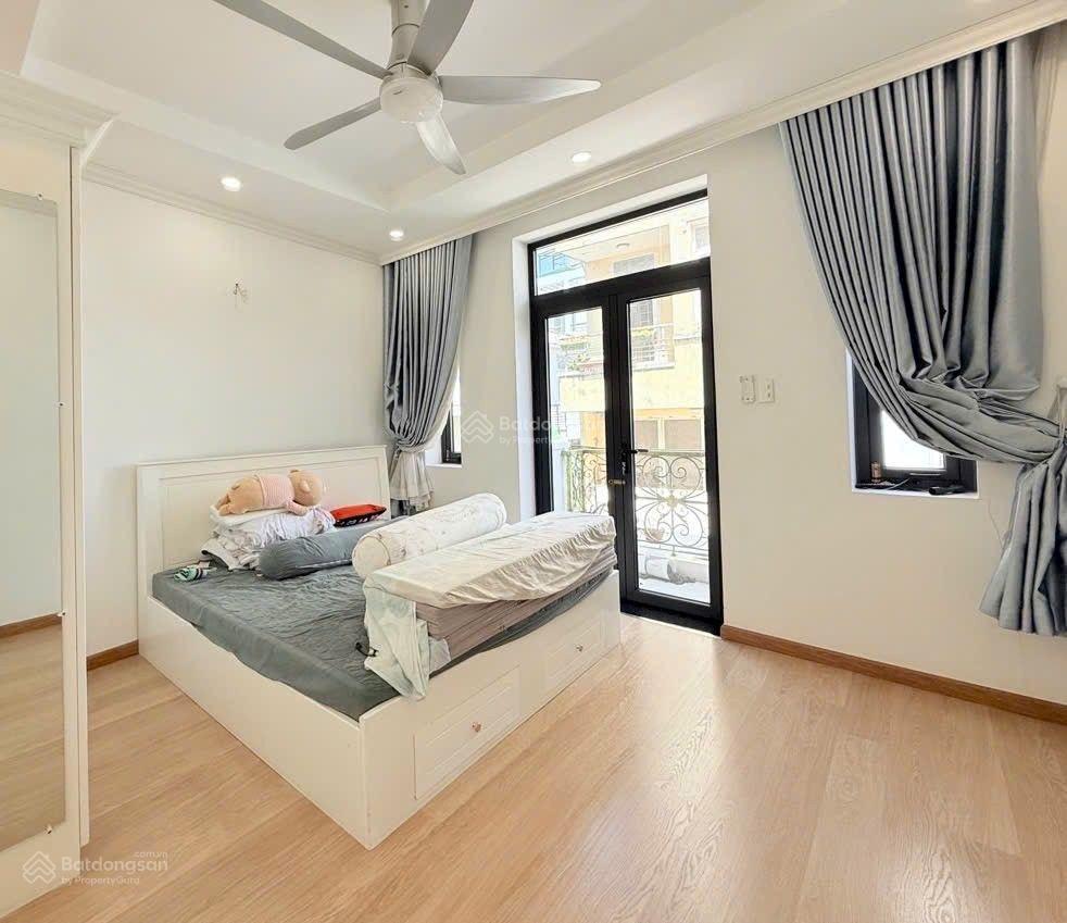 Giảm sâu 2 tỷ! nhà 5 tầng 63m2 btct kiên cố  vô cùng chắn chắn  tốt nhất phân khúc này