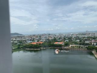 Bán gấp căn phoenix 2 phòng ngủ view hồ  giá chỉ 2.75 tỷ