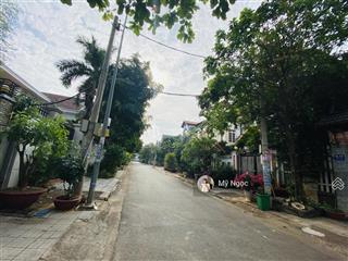 Bán biệt thự nghỉ dưỡng 216m giá chỉ 23 tỷ  ngay gần biển bãi sau khu phương nam vt