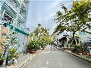 Bán nền đất 5x16m shr dự án nam rạch chiếc quận 2liền kề lakeview city, giá rẻ nhất dự án 11,2 tỷ