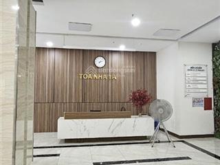 Bán chcc vinaconex ngay hoàng công chất, gần hồ tùng mậu, goldmark city. dt 150m2. giá 7,85 tỷ