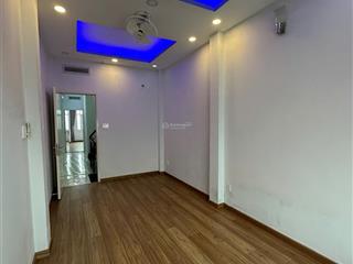 Hh 1%  bán nhà 5pn  2 mặt tiền  nguyễn biểu q5  sát q1  sổ riêng  giá 9.8 tỷ