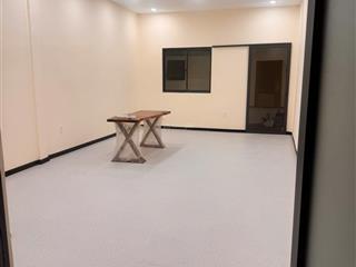 Bán căn hộ lầu 1 chung cư trung tâm quận 1 giá 3.8tỷ