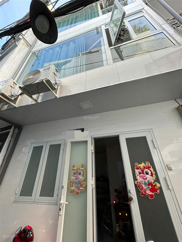 Bán nhà nhỏ xinh 4x4m giáp quận 1 shr chỉ 3.38 tỷ