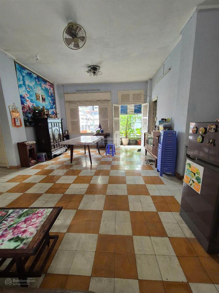 Căn hộ lầu 1 trung tâm quận 1 3pn hiếm có khó tìm 120m  chỉ 5 tỷ