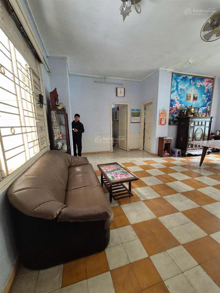 Căn hộ lầu 1 trung tâm quận 1 3pn hiếm có khó tìm 120m  chỉ 5 tỷ