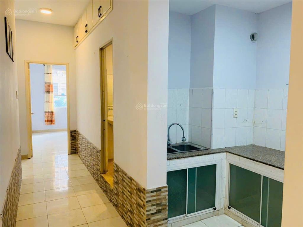 Bán căn hộ thấp tầng  cao ốc b ngô gia tự, quận 10  giá chỉ 3.9 tỷ