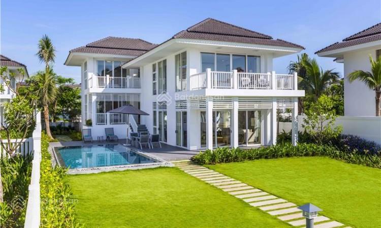 Bán villa 300m2 sân vườn và 448m2 view biển đẹp nhất premier village đà nẵng
