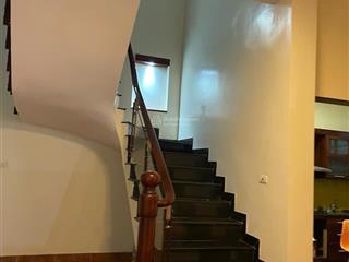 Cc mời thuê bt vip trần đại nghĩa hai bà trưng 220m2x3,5t oto 39,9 tr/1th.