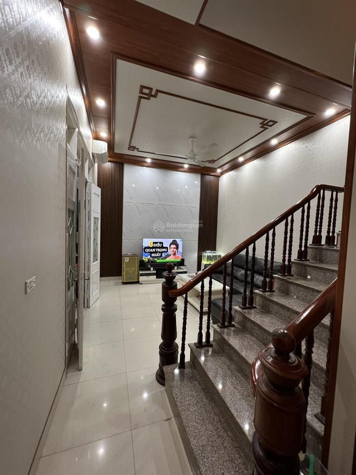 Biệt thự sân vườn ngọc hồi 120m2, mt 9m, 2 mặt thoáng quy hoạch ra đường 30m vinhomes, 18 tỷ