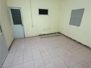 Cho thuê căn hộ tập thể tầng 2 55m2 2 p. ngủ ko đồ bắc thành công gần hồ thành công chợ thành công
