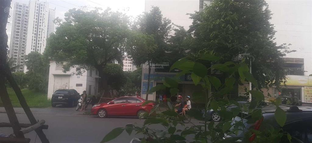Cho thuê biệt thự linh đàm dt 200m2, giá 40tr/th, đã hoàn thiện đẹp, không cần sửa chữa gì thêm