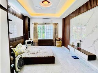 Chính chủ cho thuê nguyên căn phố ngũ nhạc, nội thất siêu đẹp, ở luôn, giá mềm. quận hoàng mai