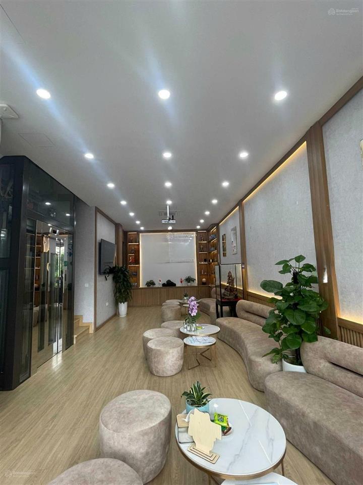 Hiếm rẻ! cho thuê nguyên căn phố giang văn minh, đội cấn, ô tô tránh, kd, vỉa hè, quận cầu giấy