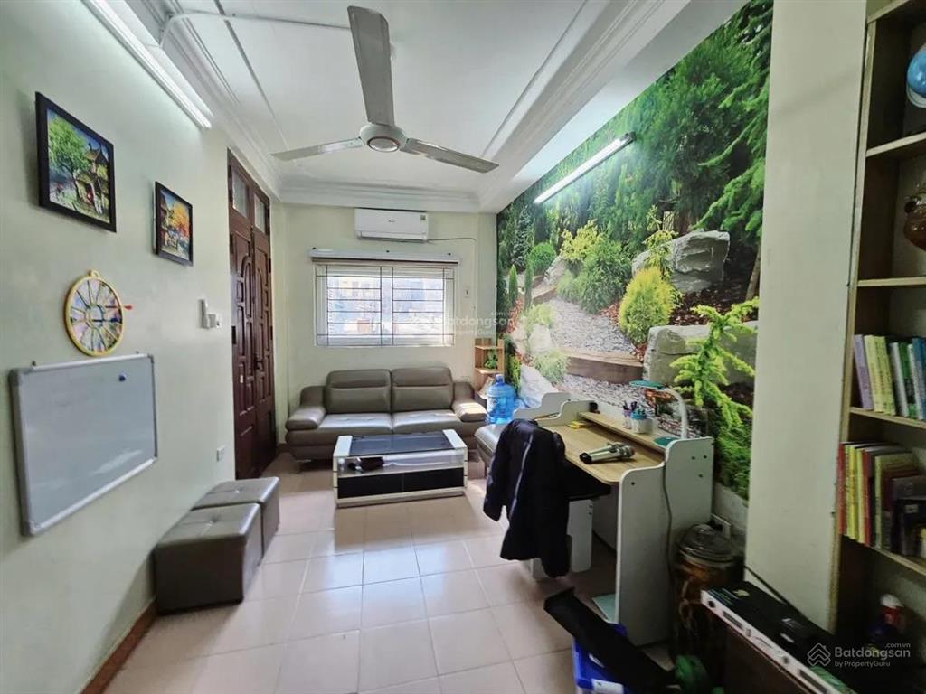 Chính chủ bán nhà ngõ 260 cầu giấy,ngõ nông rộng,dân xây 22m x 4 tầng hơn 4 tỷ có thương lượng.