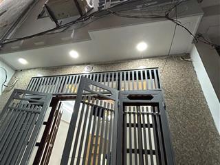 Bán gấp nhà hoàng mai,5 tầng 4 ngủ 5wc,10m ra ô tô ,dân xây chắc chắn.